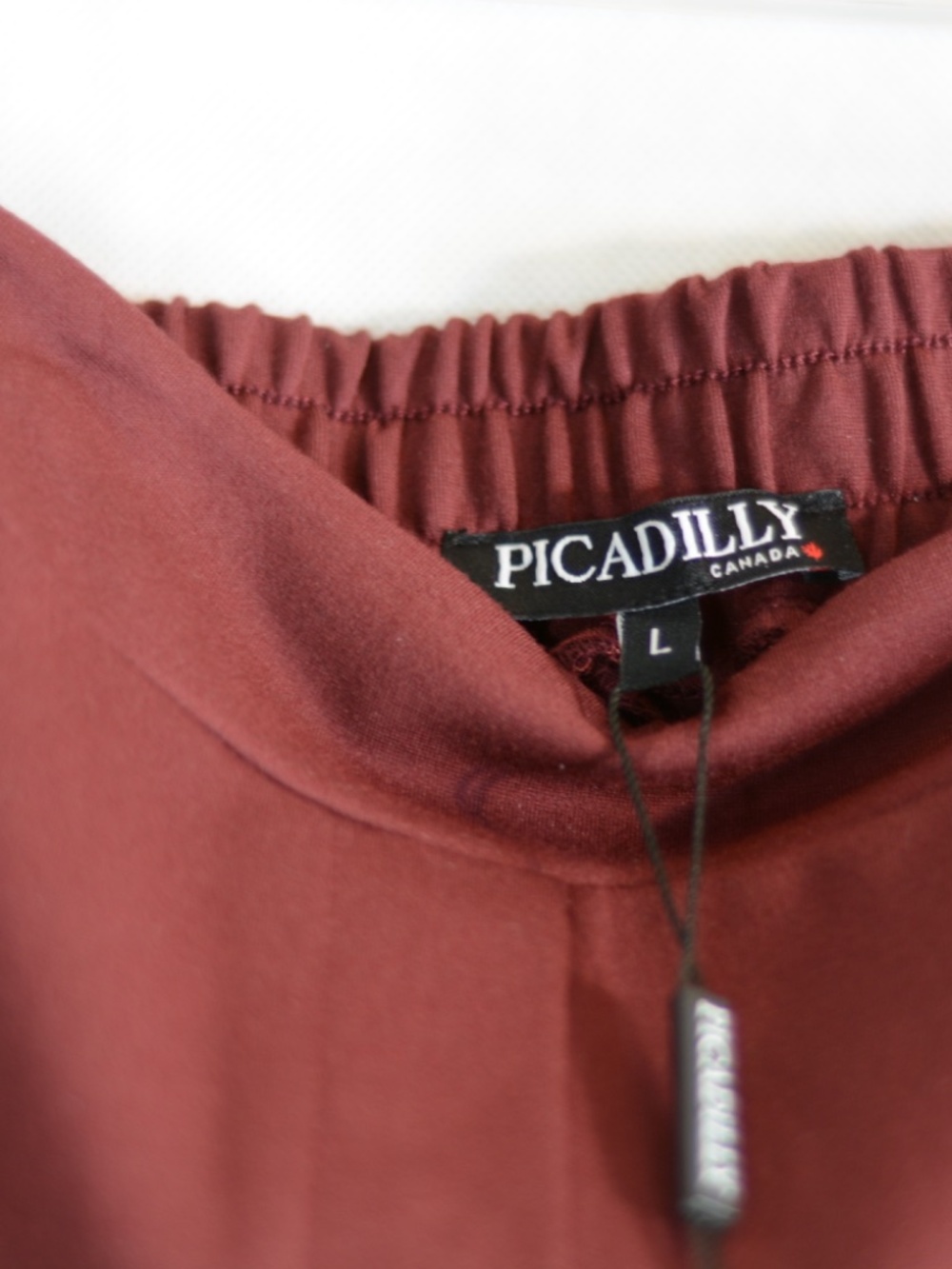 PICADILLY  Pants Sz L NWT